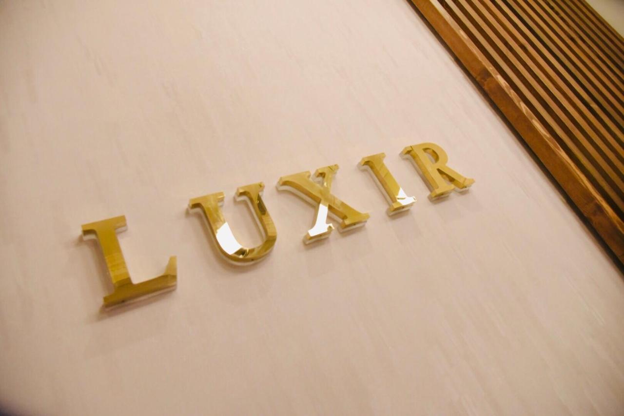 Luxir Hotel Istanbul Bagian luar foto